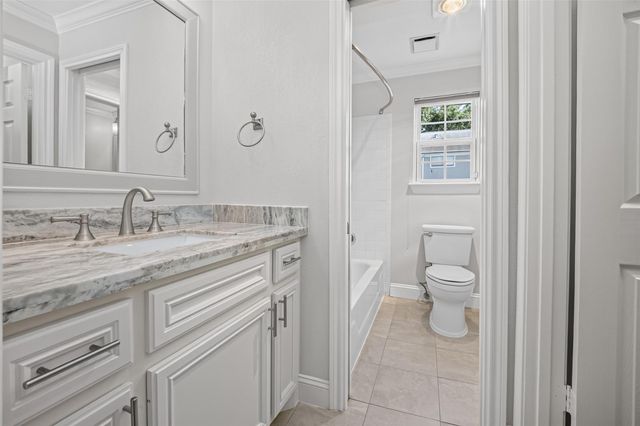10310 Chevy Chase Drive, Houston, TX 77042
