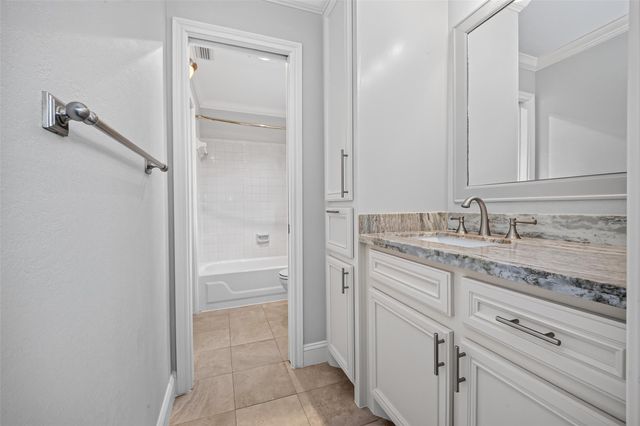 10310 Chevy Chase Drive, Houston, TX 77042