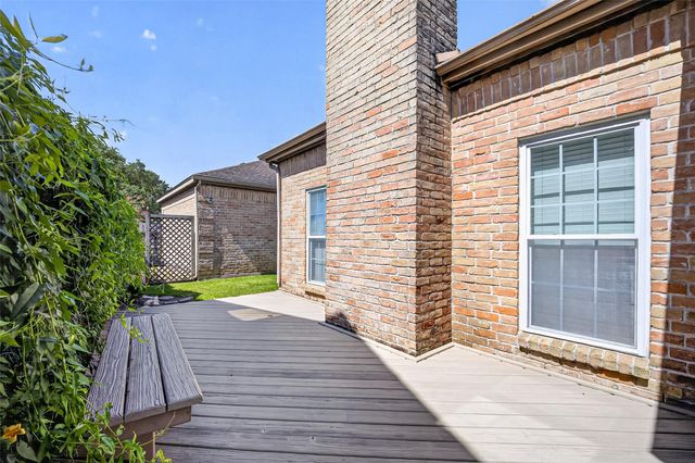 10310 Chevy Chase Drive, Houston, TX 77042