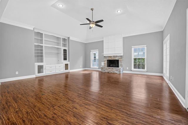 10310 Chevy Chase Drive, Houston, TX 77042