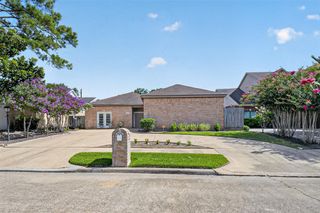 10310 Chevy Chase Drive, Houston, TX 77042