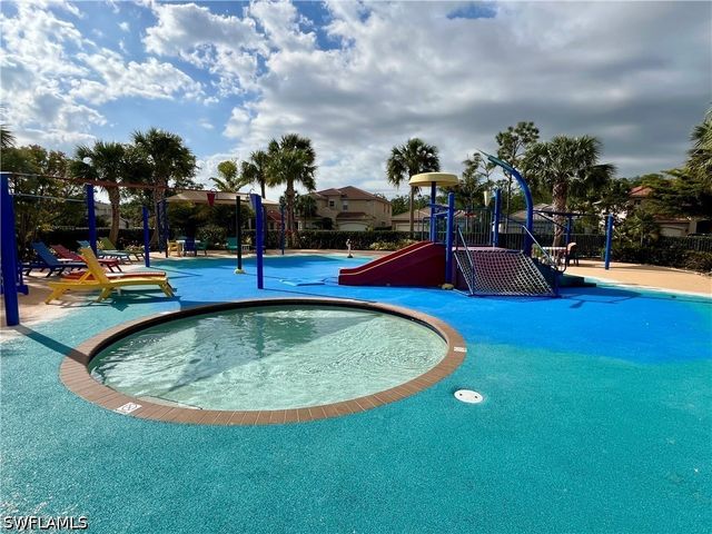 10327 Carolina Willow DR, Fort Myers, FL 33913