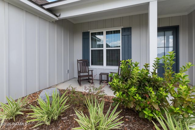 103 Embark Lane, Youngsville, LA 70592