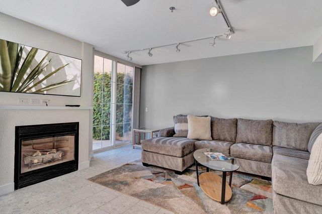 1555 N Chaparral Road 207, Palm Springs, CA 92262