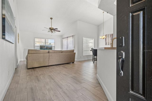 12714 TROWBRIDGE LANE, Tampa, FL 33624