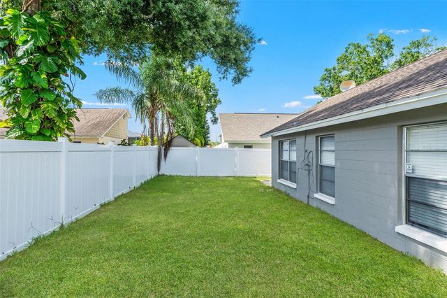 12714 TROWBRIDGE LANE, Tampa, FL 33624