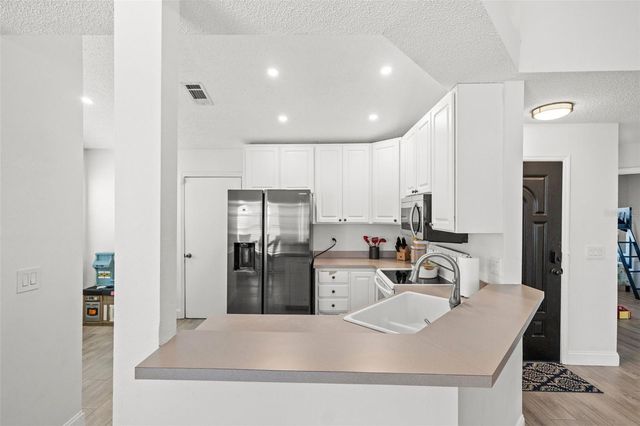12714 TROWBRIDGE LANE, Tampa, FL 33624