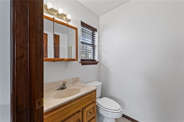 800 N 9th Street, Kansas City, KS 66101