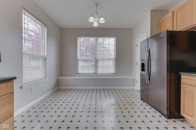 1124 Lincoln Park East Drive, Greenwood, IN 46142