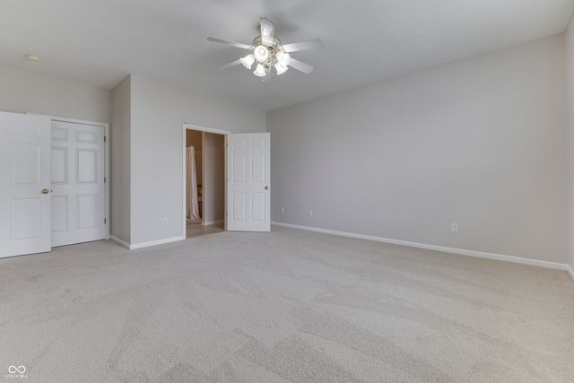 1124 Lincoln Park East Drive, Greenwood, IN 46142