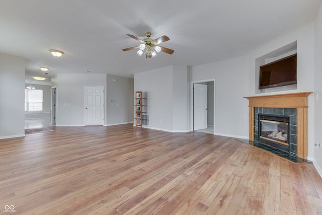 1124 Lincoln Park East Drive, Greenwood, IN 46142