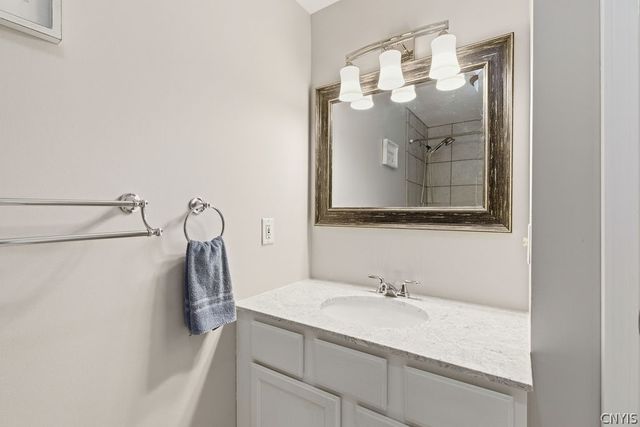 7105 Lakemist Drive, Cicero, NY 13039