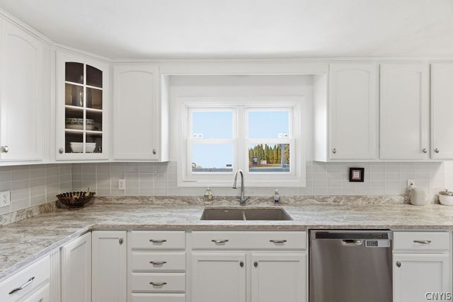 7105 Lakemist Drive, Cicero, NY 13039