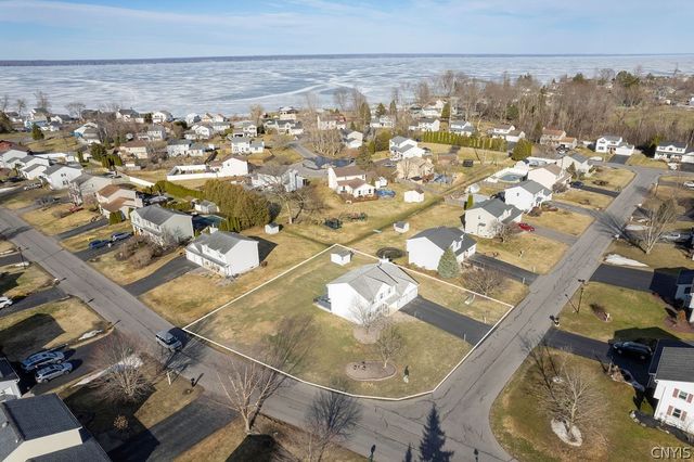 7105 Lakemist Drive, Cicero, NY 13039