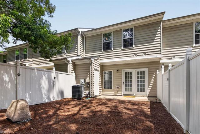 1526 Creek CT, Williamsburg, VA 23185