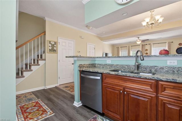 1526 Creek CT, Williamsburg, VA 23185