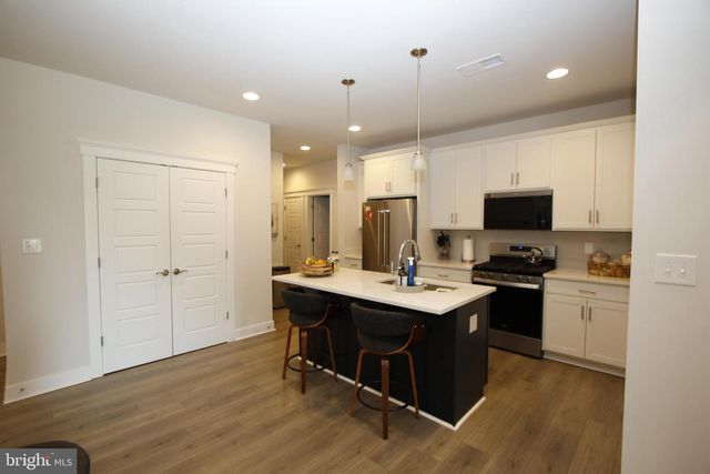 391 HERITAGE SHORES CIR, Bridgeville, DE 19933