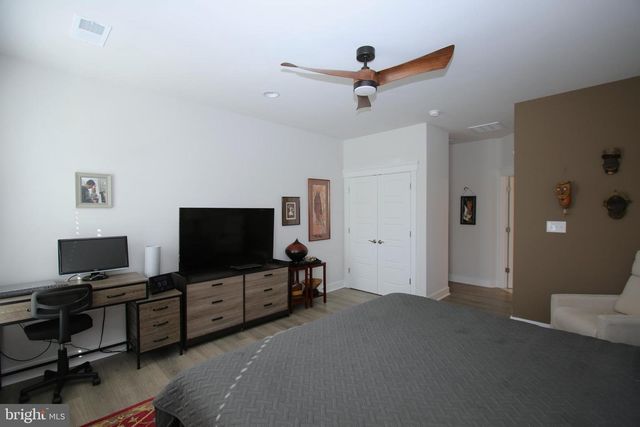 391 HERITAGE SHORES CIR, Bridgeville, DE 19933