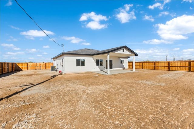 8624 Forest Blvd, California City, CA 93505