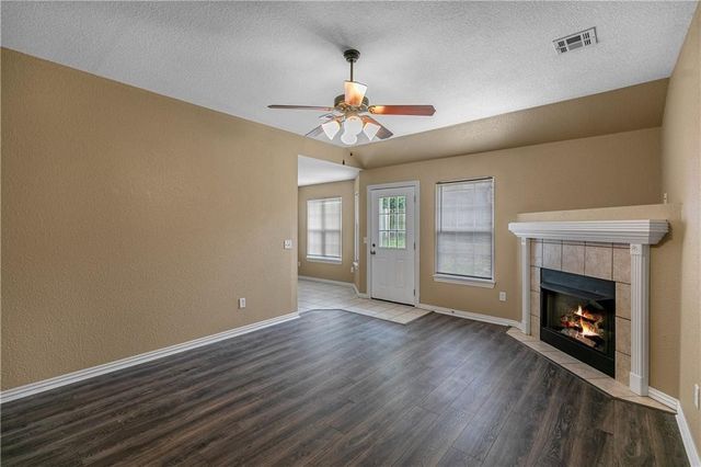 501 Firewood Drive, Centerton, AR 72719