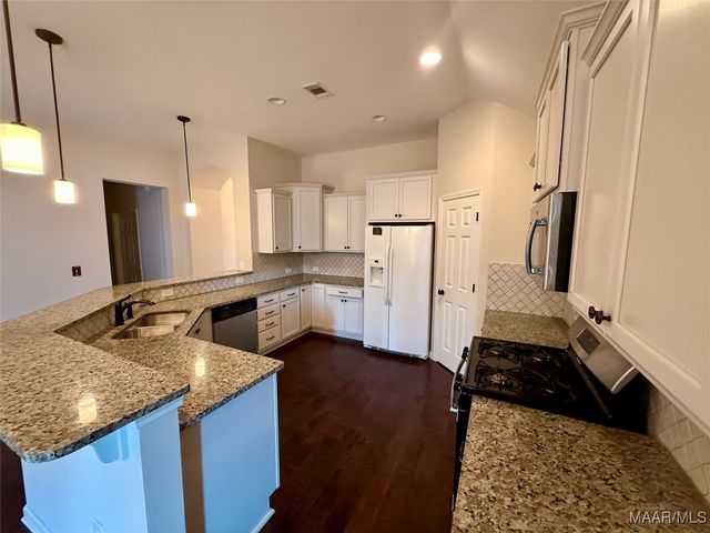 9178 WHITE POPLAR Circle, Pike Road, AL 36064