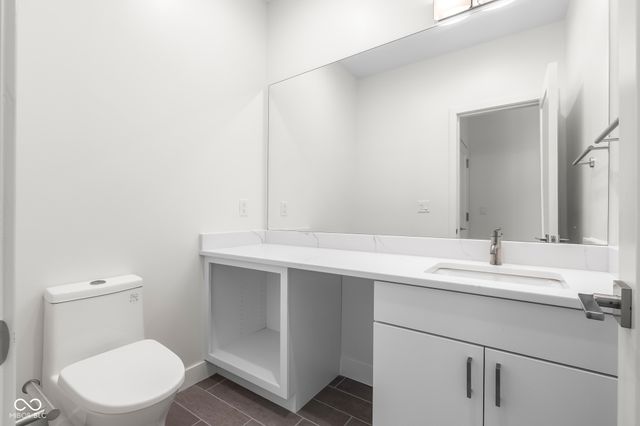 822 7th Street, Columbus, IN 47201