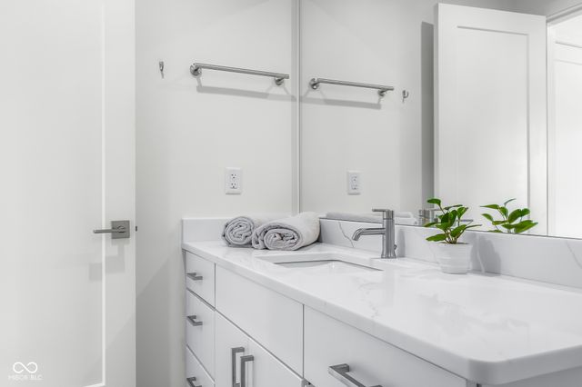 822 7th Street, Columbus, IN 47201