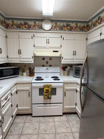 3 Weatherstone, Searcy, AR 72143