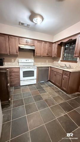 4131 Springdale Road, Mobile, AL 36609