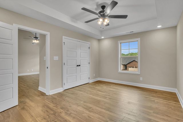 16 Echo Ridge, Oak Grove, KY 42262