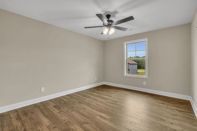 16 Echo Ridge, Oak Grove, KY 42262