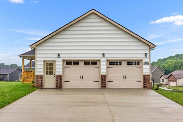 16 Echo Ridge, Oak Grove, KY 42262