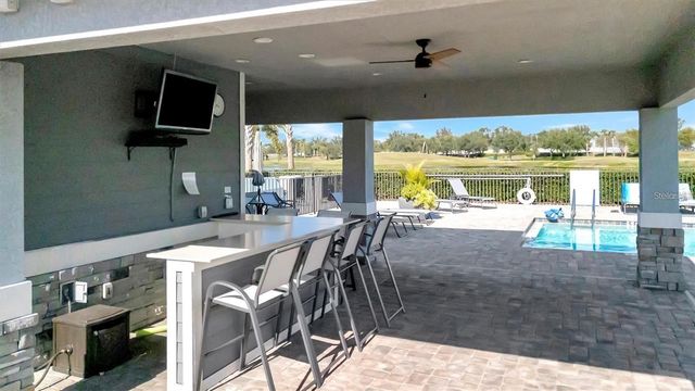 931 TIDEWATER SHORES LOOP 712, Bradenton, FL 34208
