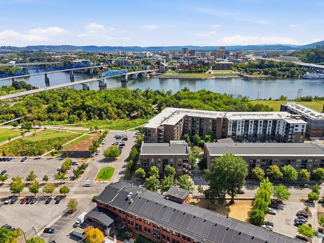 200 Manufacturers Road Apt 246, Chattanooga, TN 37405