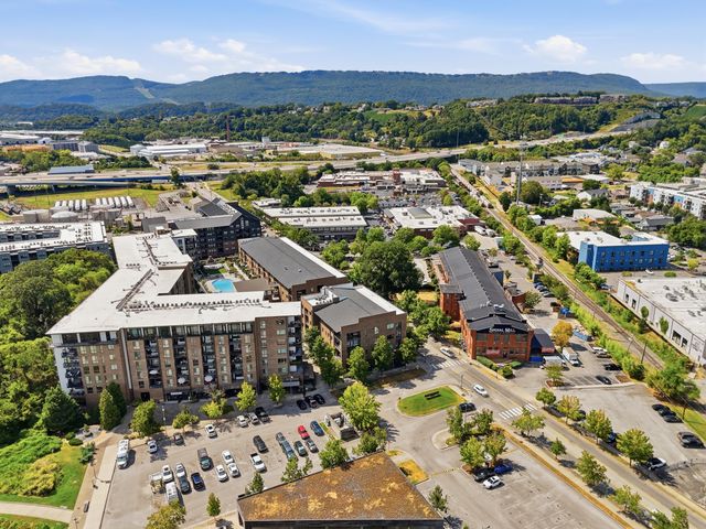 200 Manufacturers Road Apt 246, Chattanooga, TN 37405