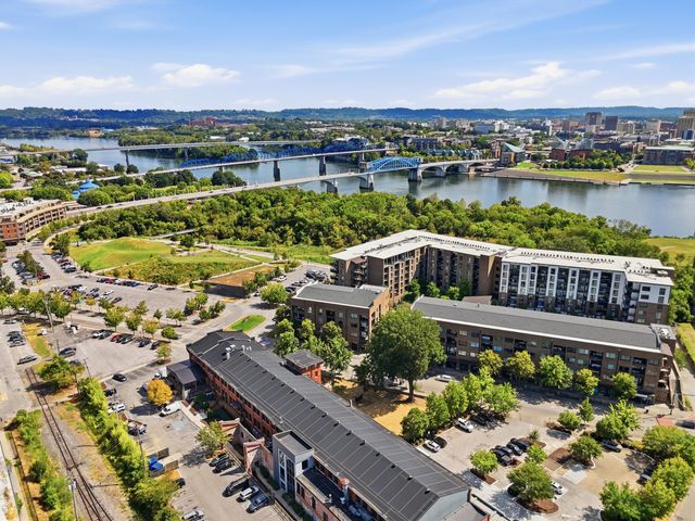 200 Manufacturers Road Apt 246, Chattanooga, TN 37405