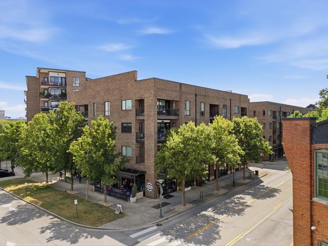 200 Manufacturers Road Apt 246, Chattanooga, TN 37405