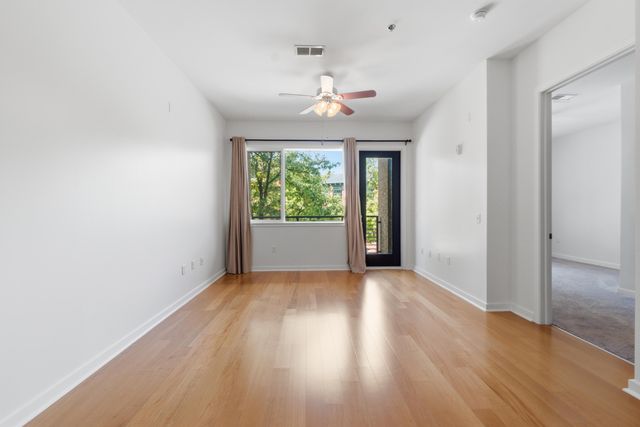 200 Manufacturers Road Apt 246, Chattanooga, TN 37405