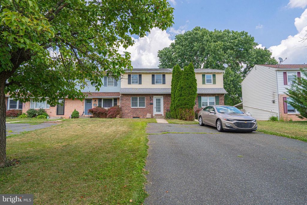 418 JACKSON ST, Pennsburg, PA 18073