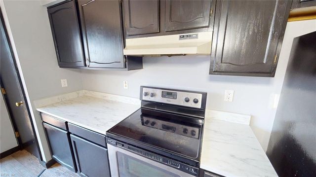 367 Bridgewater DR, Newport News, VA 23603