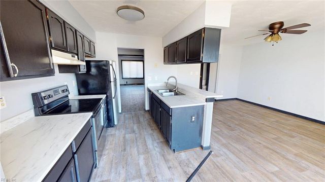 367 Bridgewater DR, Newport News, VA 23603