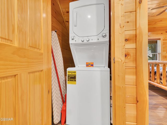 216 Caton Road, Sevierville, TN 37862