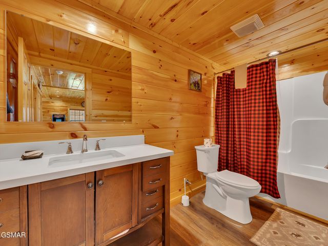 216 Caton Road, Sevierville, TN 37862