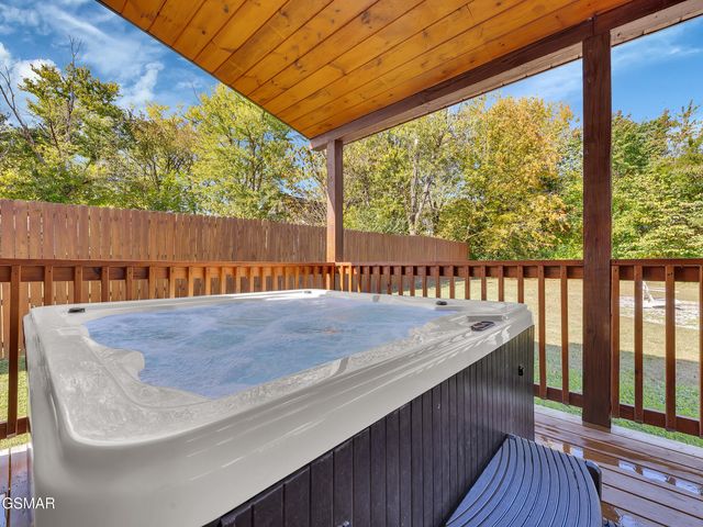 216 Caton Road, Sevierville, TN 37862