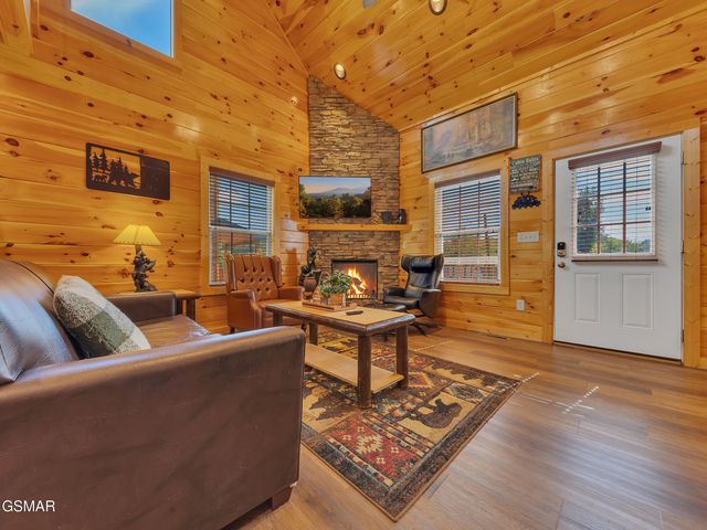 216 Caton Road, Sevierville, TN 37862