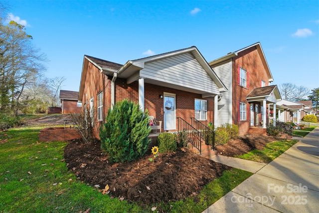 102 Brandywine Drive NE T1, Conover, NC 28613