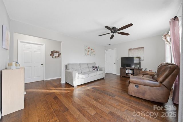 102 Brandywine Drive NE T1, Conover, NC 28613