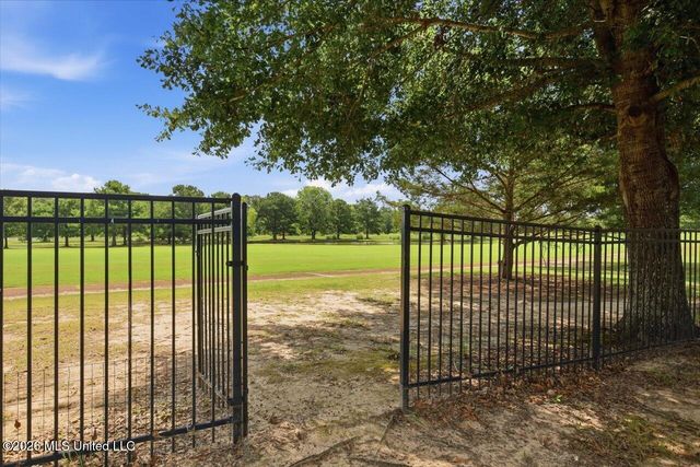 515 Westfield Drive, Pearl, MS 39208