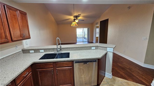 9224 Aegean CIR, Lehigh Acres, FL 33936