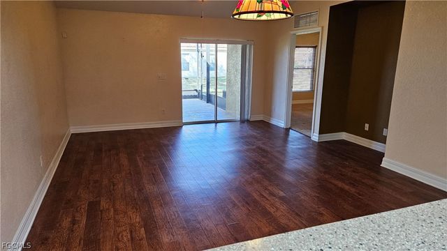 9224 Aegean CIR, Lehigh Acres, FL 33936